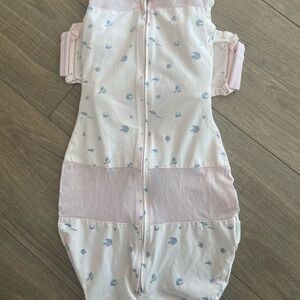 Happiest Baby size L (4-6mo) swaddle with SNOO clips